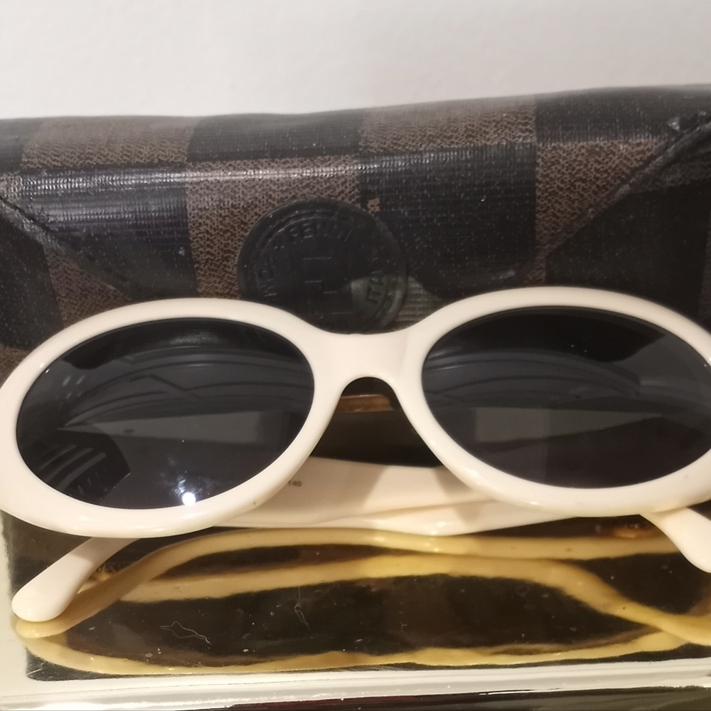FENDI VINTAGE CAMEO LIMITED EDITION SUNGLASSES